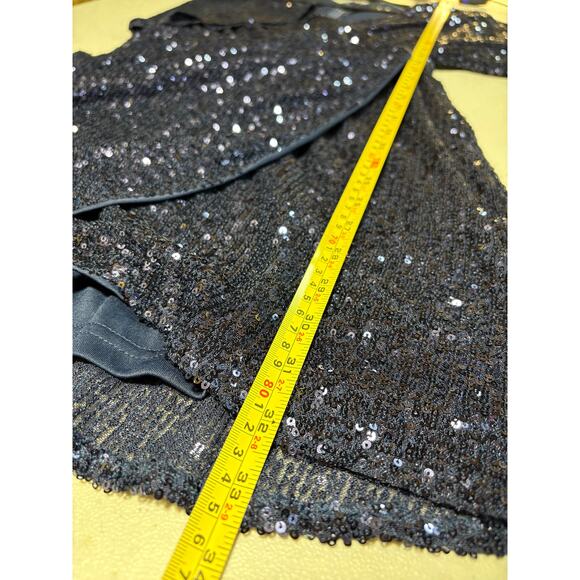 Lulu’s Sequin Short Wrap Dress – Size Small – Minor Flaws - Picture 5 of 6